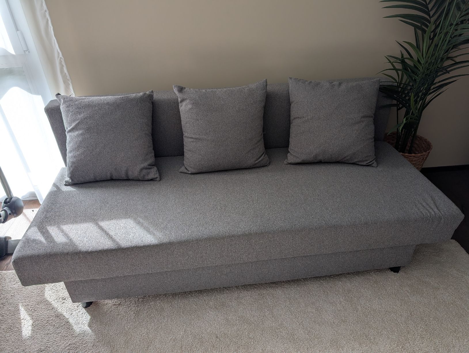 Divani: Bettsofa IKEA grau mit Stauraum – Usato da Oftringen venduto da enomist88