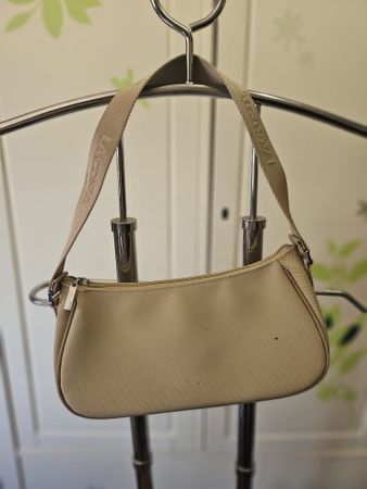 Petit sac à main lacoste
