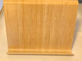 Bücherständer aus  25 cm Breite neuwertig