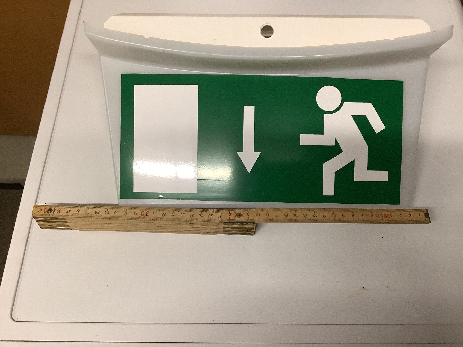 Lampade: NOT AUS GEHÄUSE – Usato da Glarus venduto da Mdelphi 8