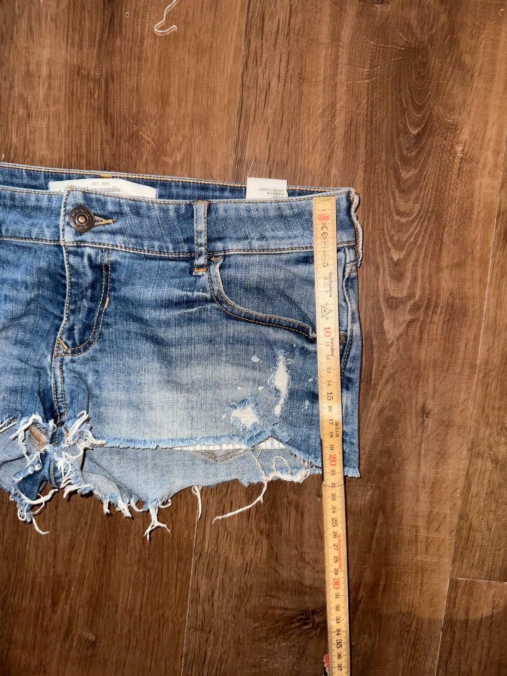Abercrombie Hosen: Shorts Abercrombie - US 8 – Gebraucht aus St-Sulpice VD von juhdu 1