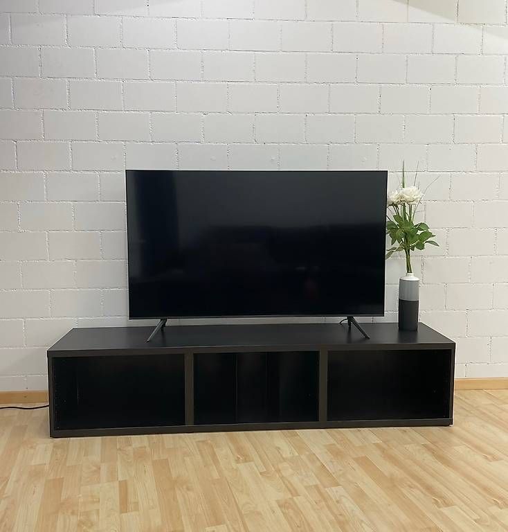 TV Möbel: schwarzes TV-Möbel / Lowboard – Neu und originalverpackt aus Anglikon von lej_ctn5