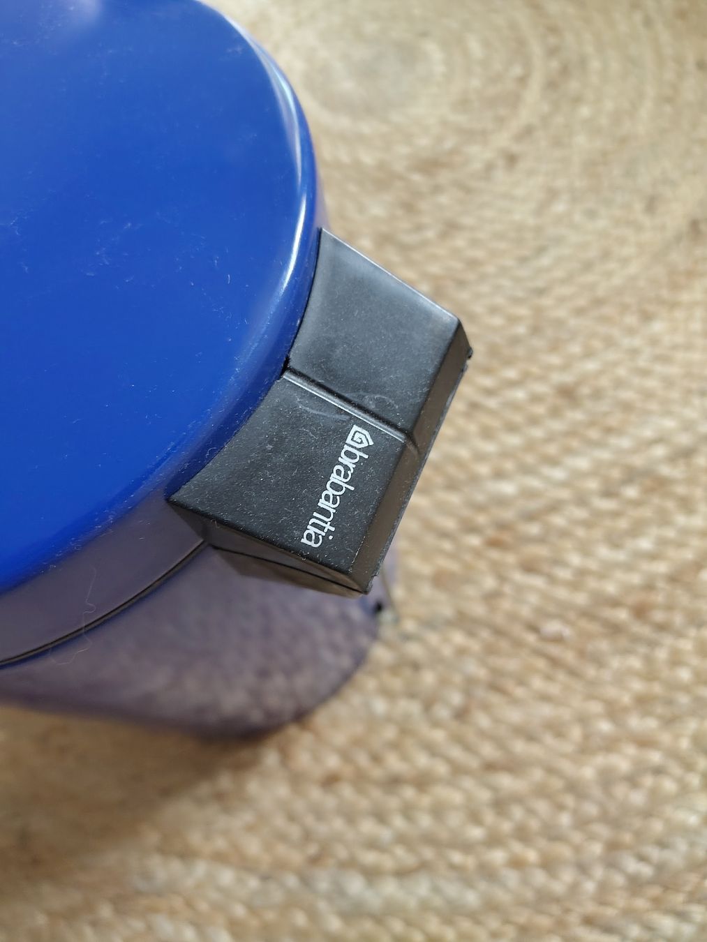 Poubelles: Kleiner Badezimmereimer – D'occasion à Rüti ZH par 11120 1