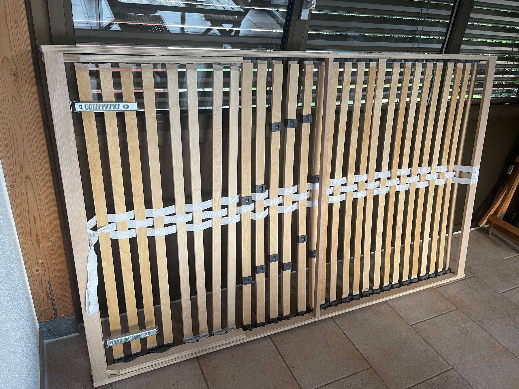 Reti a doghe: Lattenrost 120x200 mit verstellbarem Kopfteil – Usato da Windisch venduto da Bigmo 1