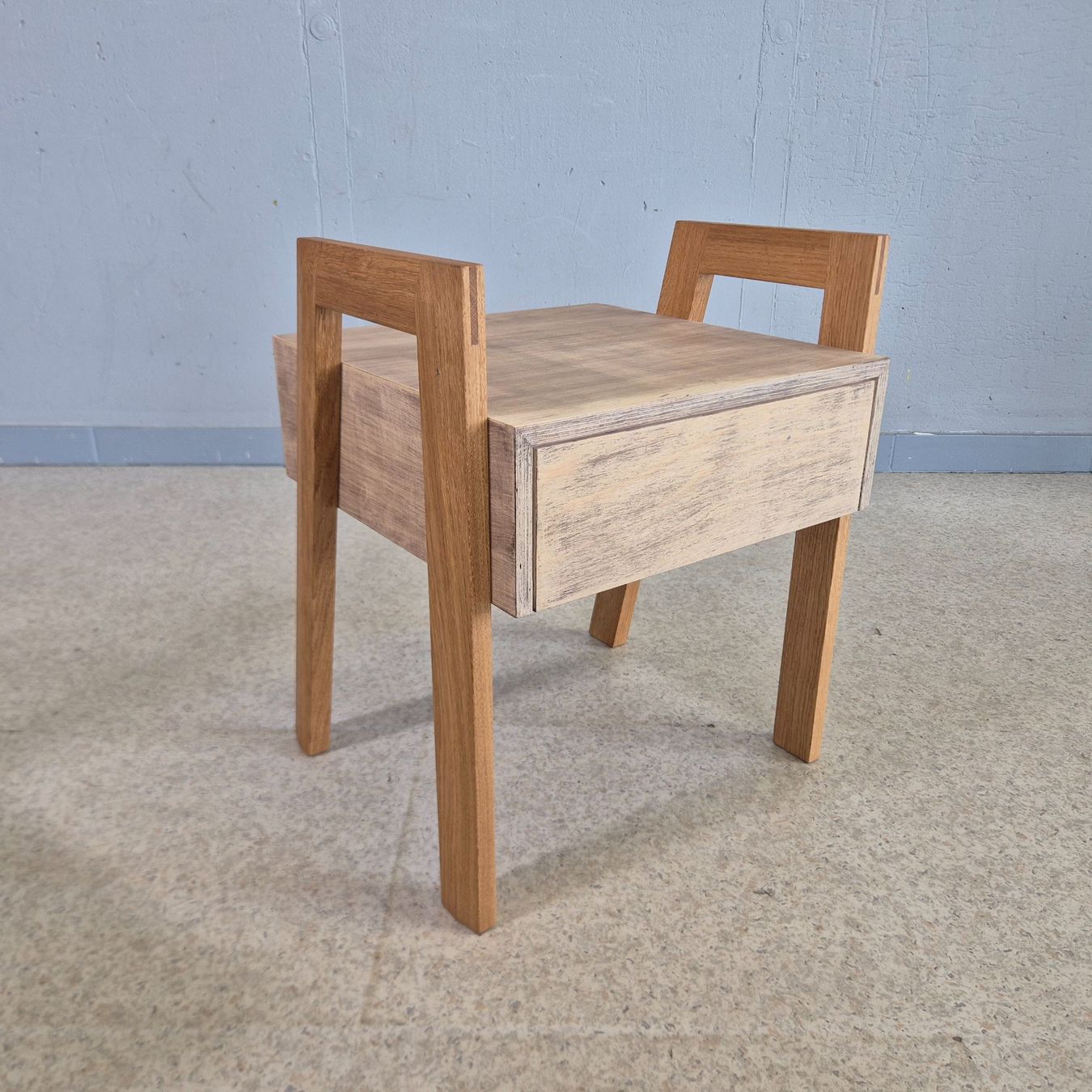 Nachttische: Night-Stand Nachttisch Schubladenkommode Holz Kommode – Gebraucht aus Nottwil von Wondewa-Shop 4
