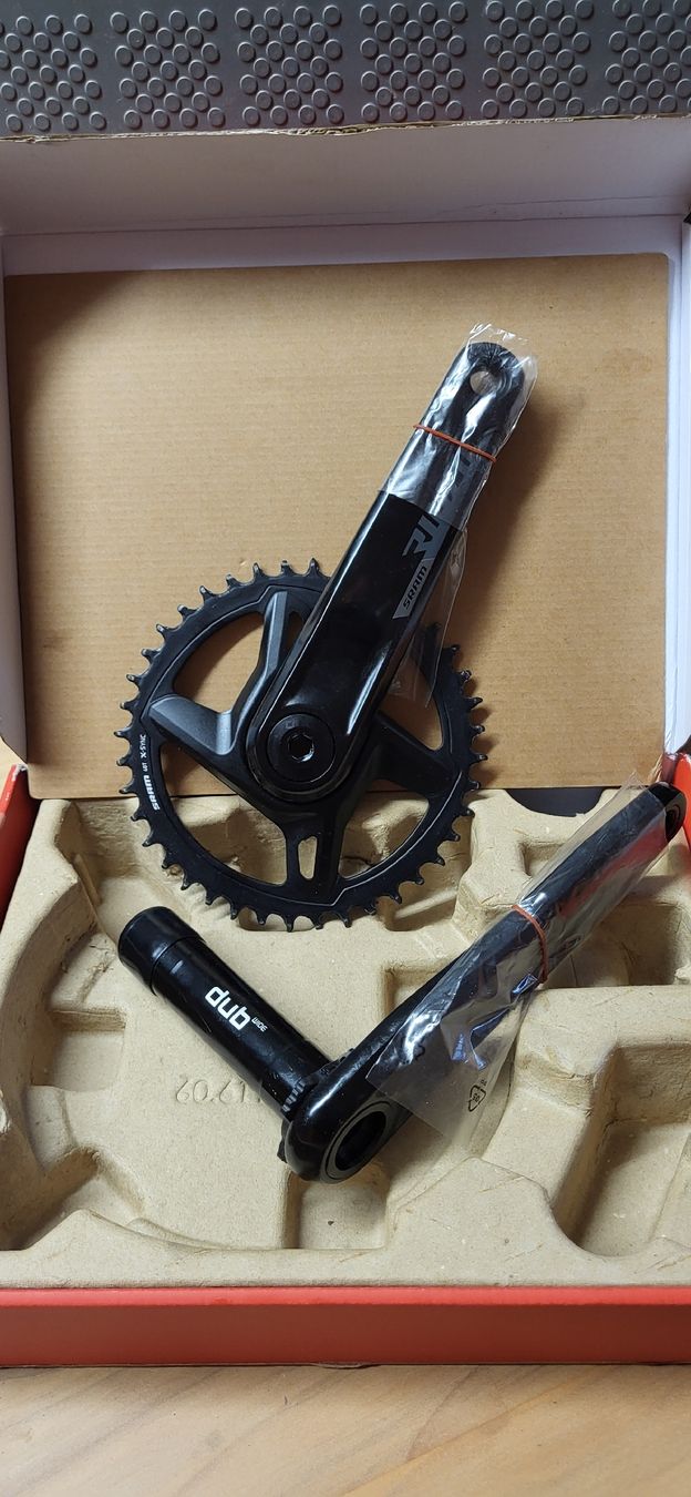 Sram Pezzi di ricambio: SRAM Rival DUB Wide Kurbel 175 – Nuovo (secondo la descrizione) da Willisau venduto da GabiSoares