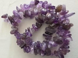 Amethyst splitter ca 5-8mm. Strang