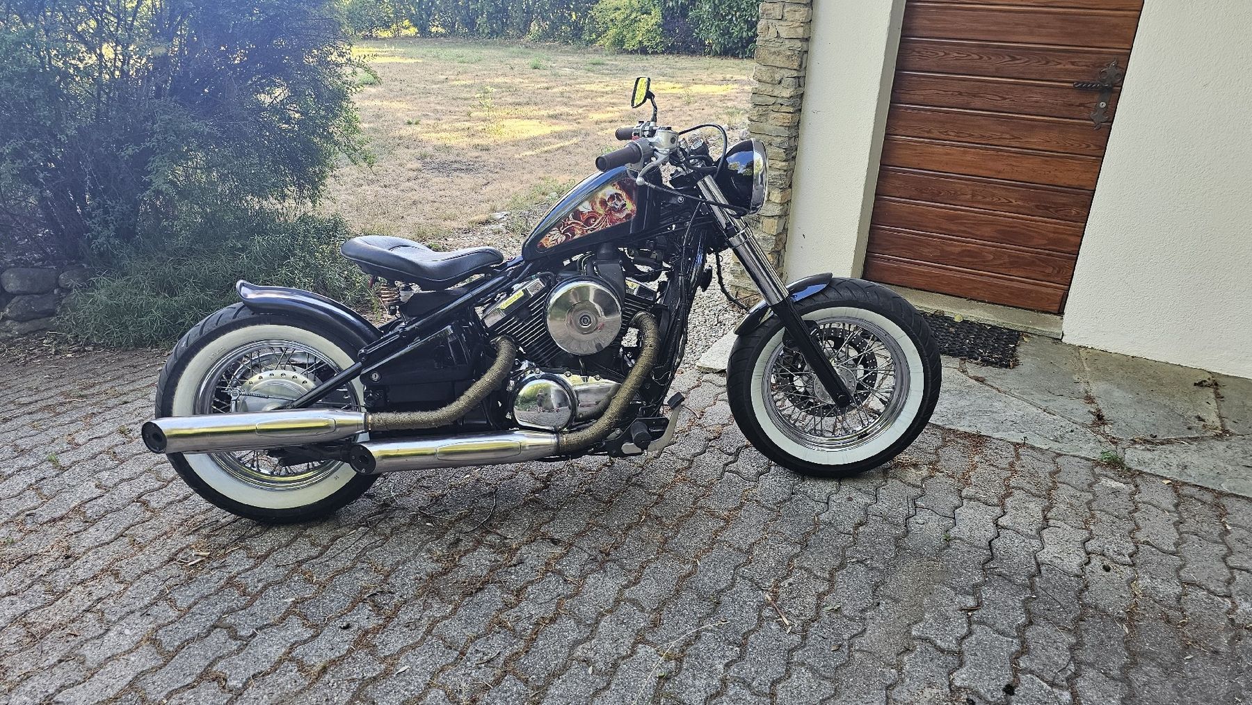 Kawasaki Cruisers: vn800 bobber  – D'occasion à St Pierre de Clages par teixeirav 1