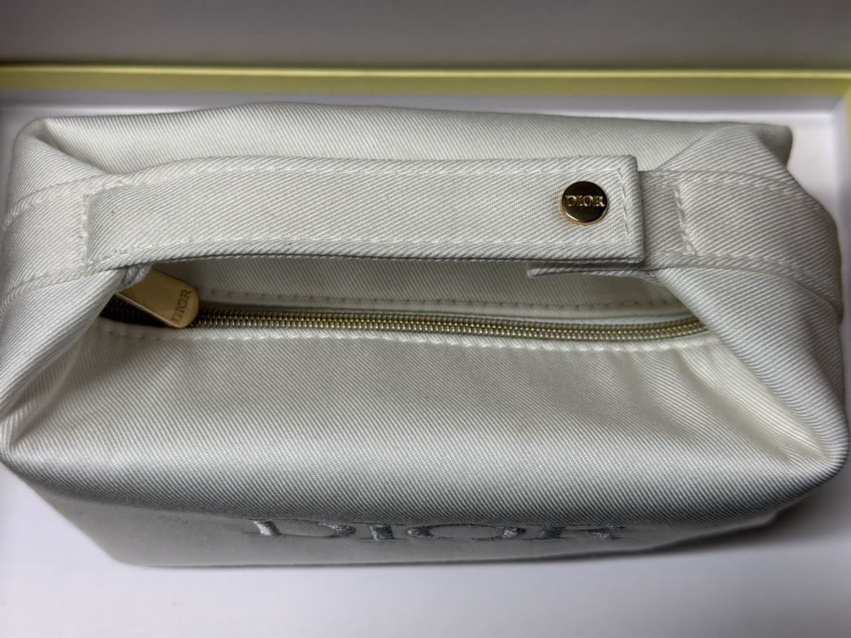 Dior Custodie per cosmetici: Trousse cosmétique Dior – Nuovo (secondo la descrizione) da fey venduto da Caductilometre 1