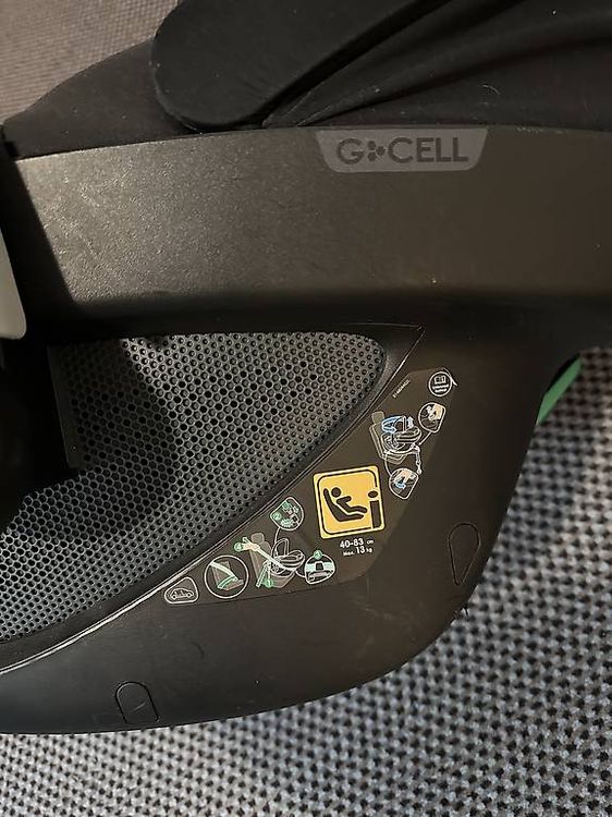 Maxi-Cosi Sièges auto: Babyschale Maxi Cosi Pebble Pro – Défectueux à Uster par staernli4 4
