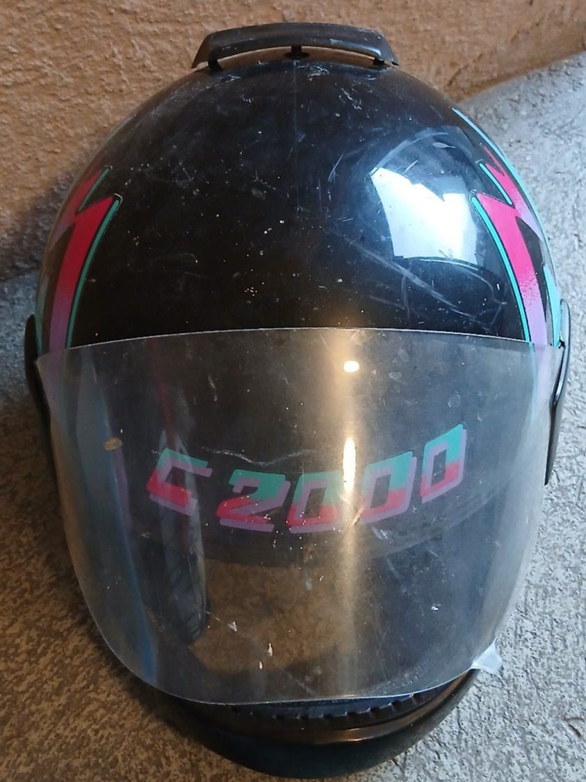 Caschi & visiere: motorrad-/mofa helm gr L – Usato da Pfäffikon SZ venduto da Marcus_Aurilius