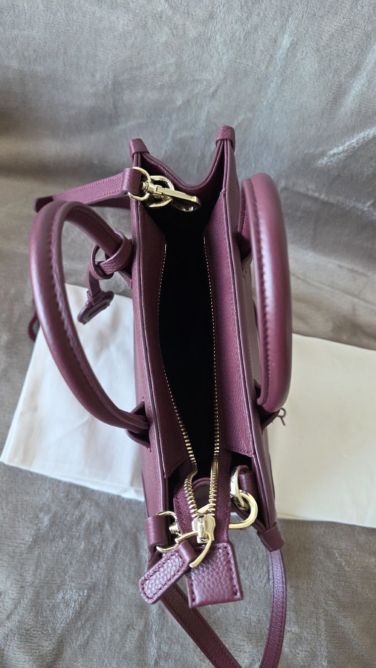 Aigner Borse da donna: Sac à main Aigner Bordeau – Nuovo e nell'imballaggio originale da Morges venduto da ShoppingTherapy 4