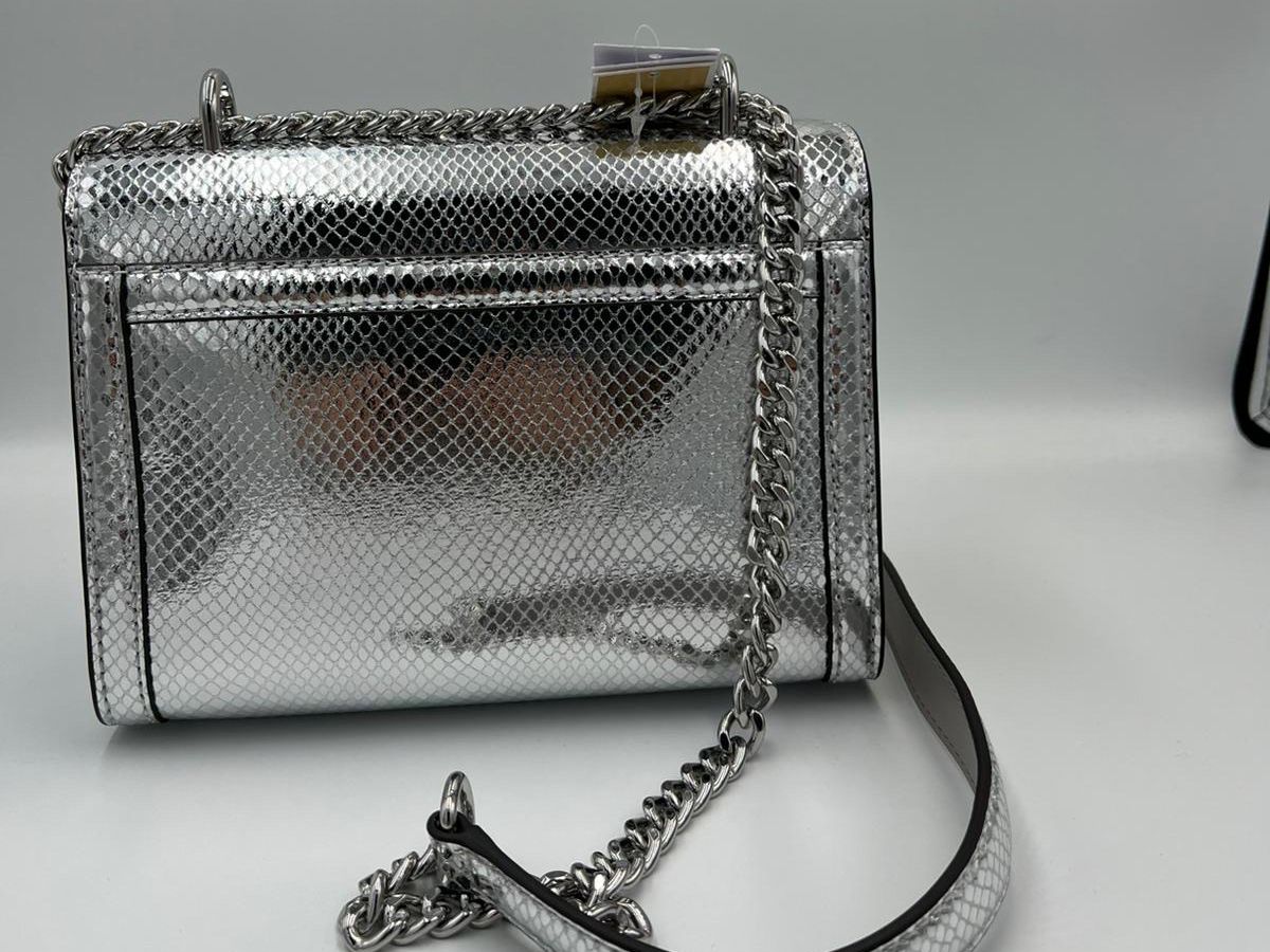 Michael Kors Borse da donna: Michael Kors Tasche silver – Nuovo e nell'imballaggio originale da Wiedlisbach venduto da Sistershop 1