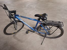 Vélo bleu crosswave S1000