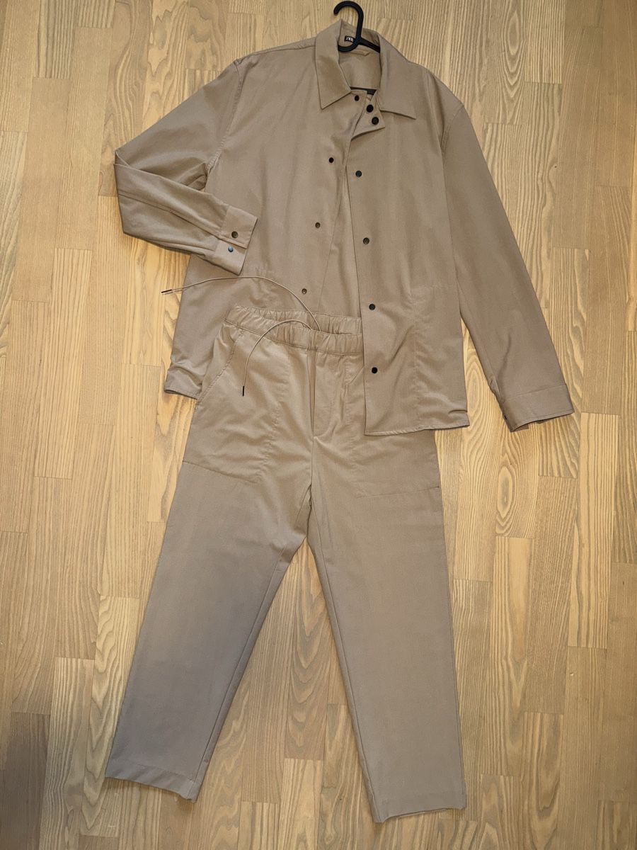 Zara Lotti di vestiti: ZARA Set - Hose, Hemd (M) – Nuovo (secondo la descrizione) da Zürich venduto da Manuel.Huber