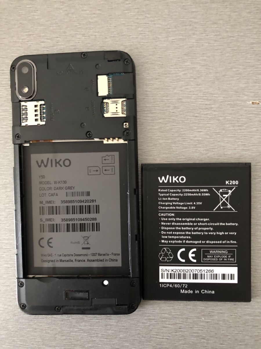 Wiko Handys / Smartphones: WIKO Y50 – Gebraucht aus Tuggen von Zoee2006 3