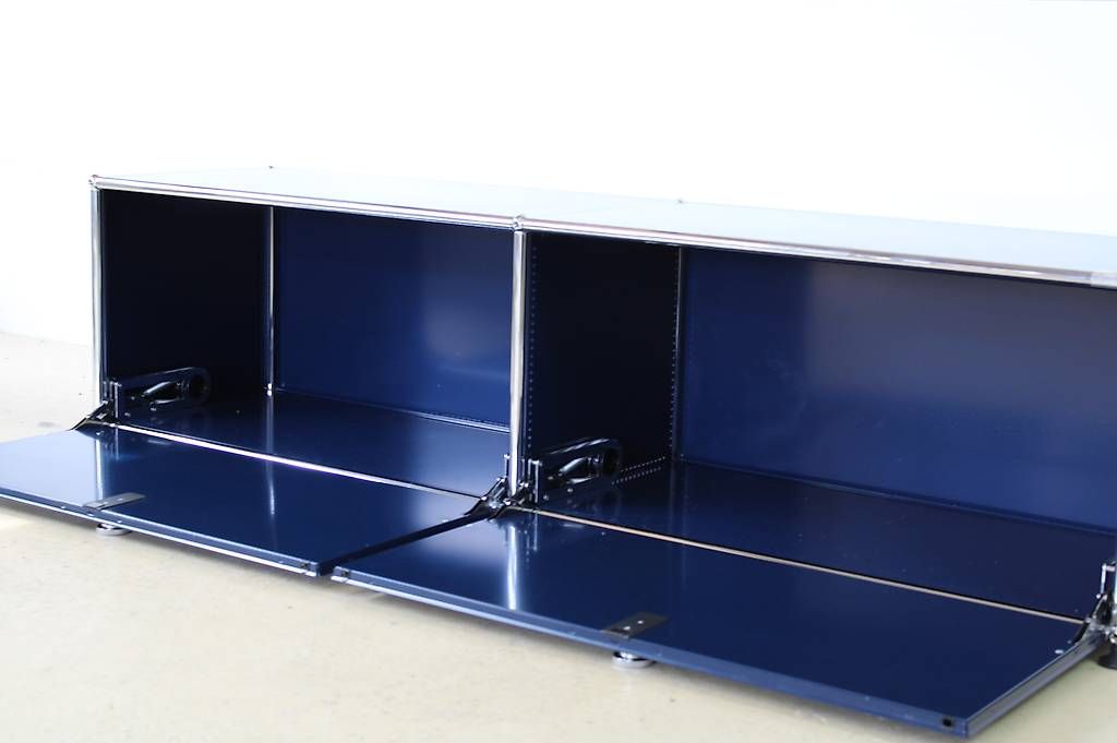 USM Mobili TV: USM Lowboard in Stahlblau, neuwertig – Usato da Meinisberg venduto da atelier_TILIJA 3