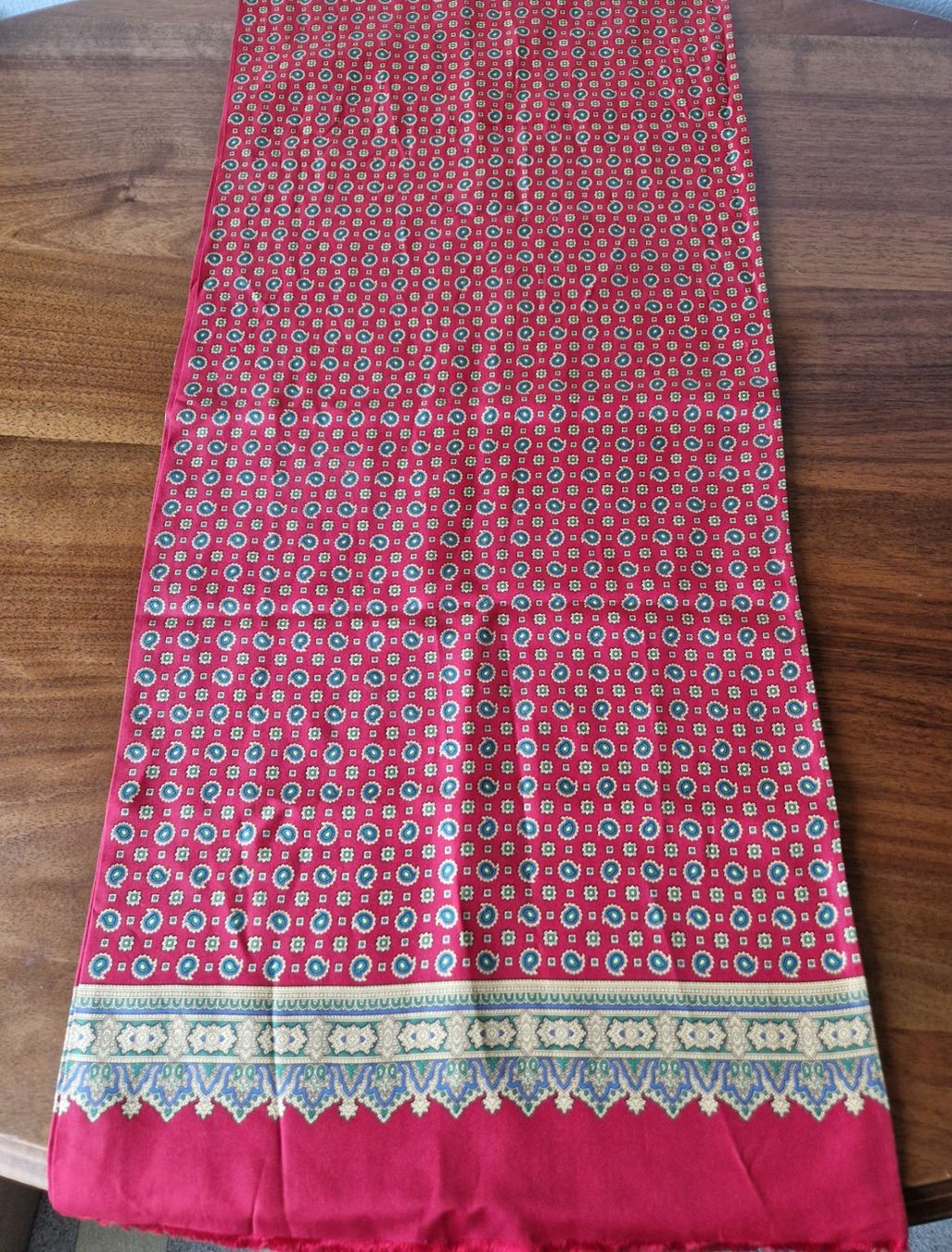 Sciarpe: Ascot Seidenschal, Vintage – Usato da Bern venduto da Antikbatik