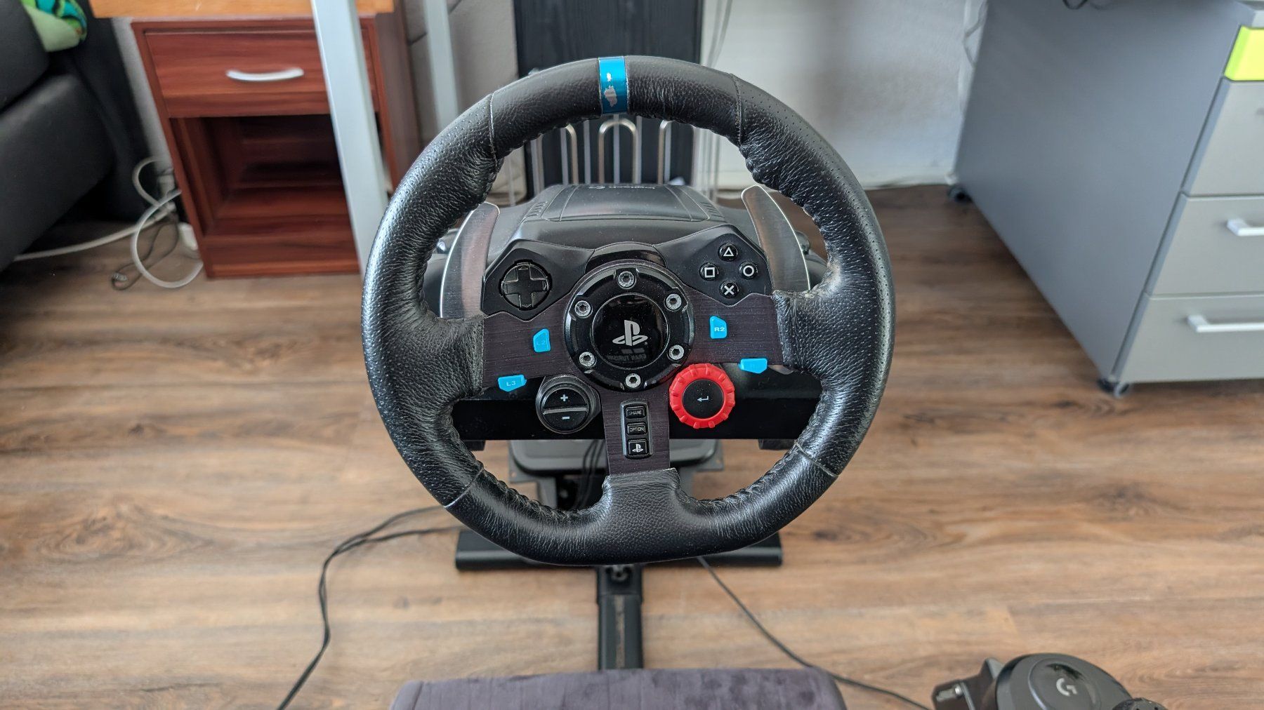 Sedie: Playseat GranTurismo + Logitech G29 – Usato da Seengen venduto da Froero 3