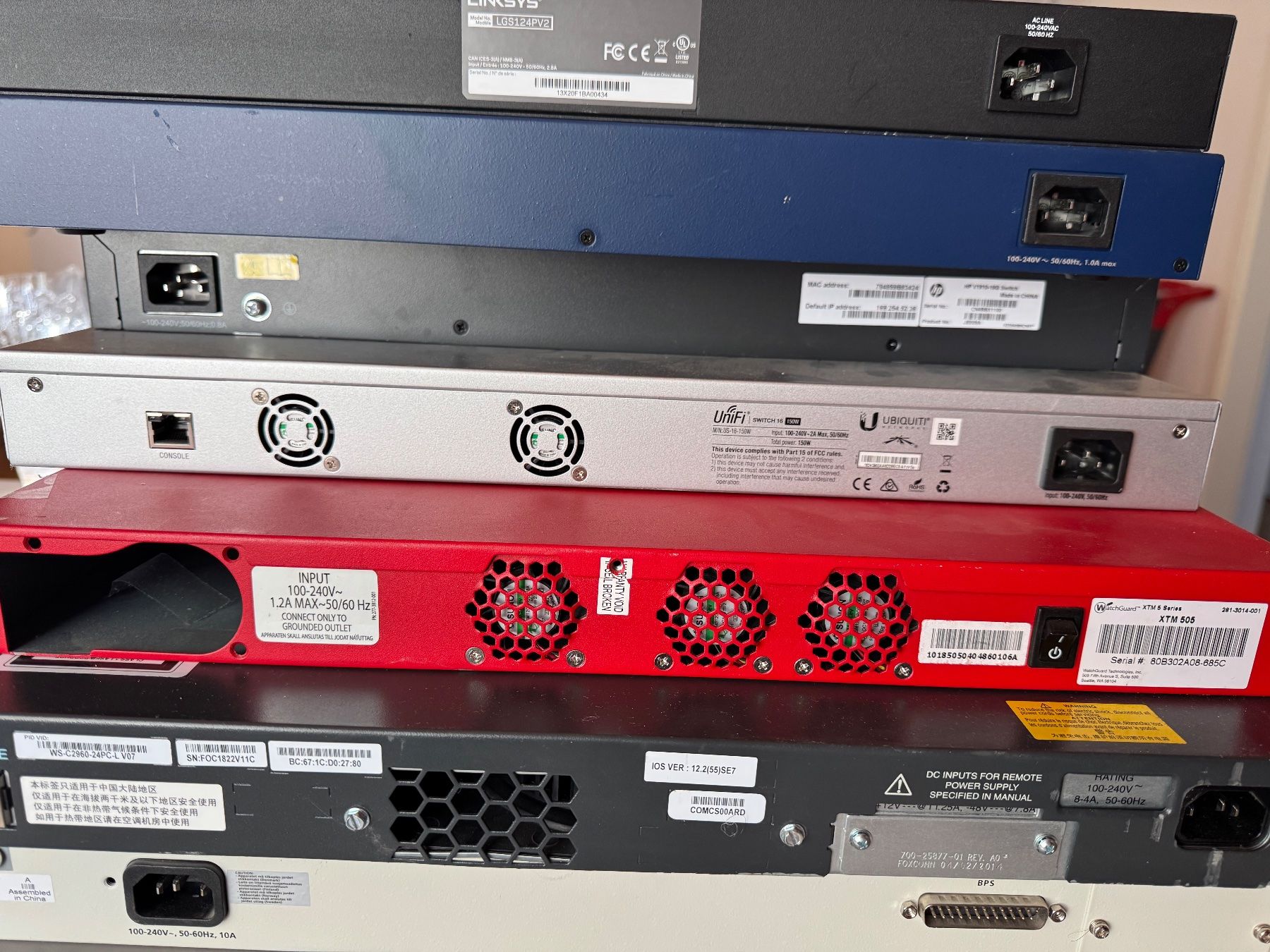 Cisco Server: Cisco, HP, NETGEAR. – Gebraucht aus Bütschwil von abd_7dcl 4