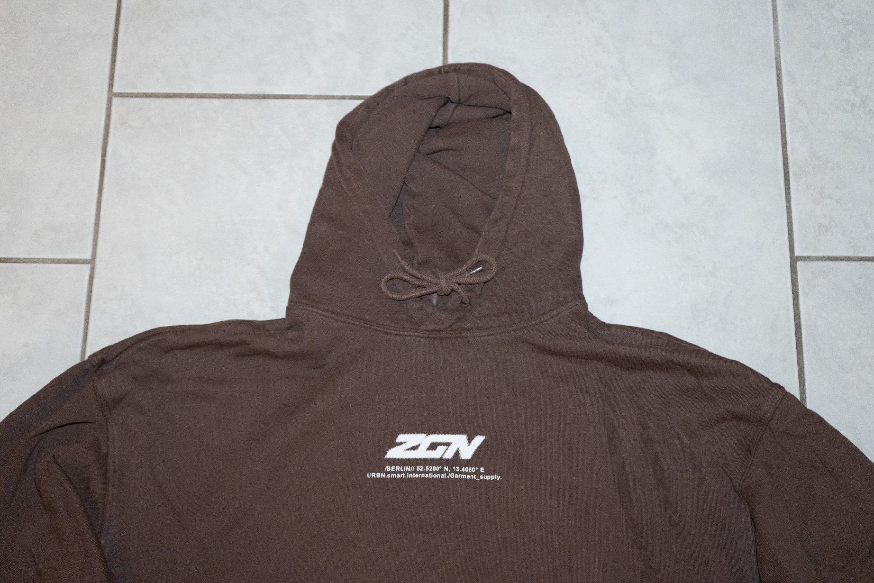 Pullover & Sweatshirts: Oversized Hoodie Braun – Gebraucht aus Arni AG von yannick_207 2