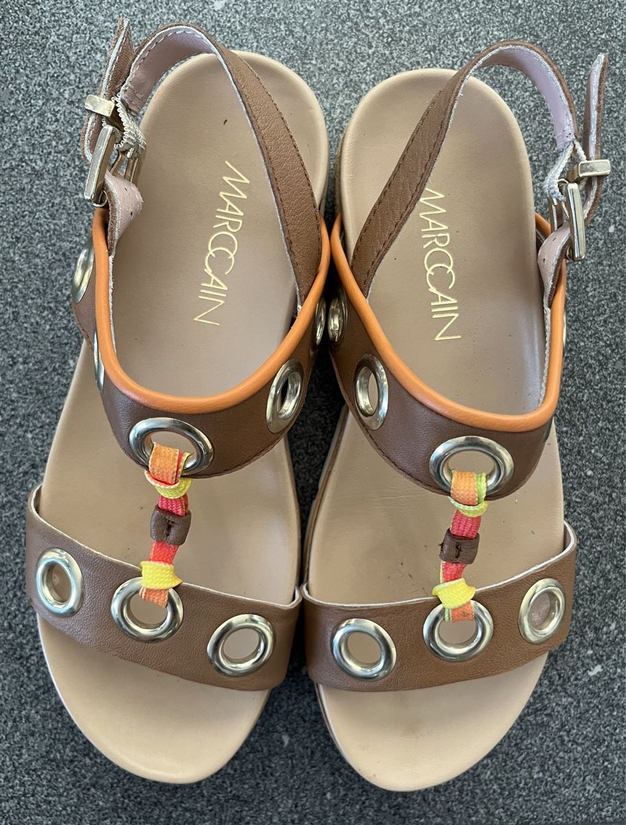 Marc Cain Damenschuhe: MarcCain-Sandalen, Gr. 37, Leder – Neu (gemäss Beschreibung) aus Hünenberg See von spartakus02 1