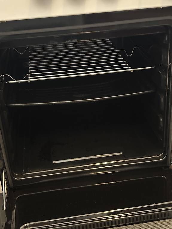 Cuisinières: Cuisinière- four – D'occasion à Lausanne par Soniazza 2