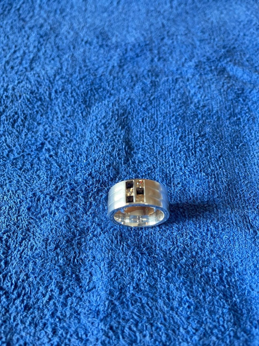 Esprit Ringe: Ring ESPRIT Glitzersteine 925 Sterling Silber, Gr.58 – Neu und originalverpackt aus Kriens von Angie88