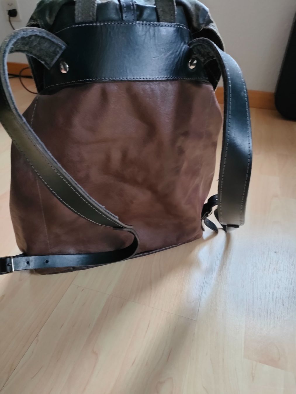 Zaini: Leder-Rucksack von NUDA – Usato da Adliswil venduto da Vimovi 1