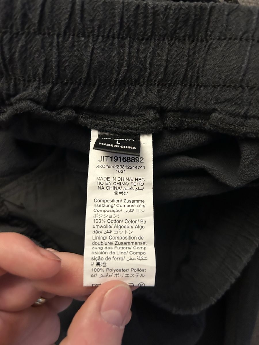 Hosen: Hose schwarz (hell) Gr.L – Gebraucht aus Buchs ZH von SegerLegende 2