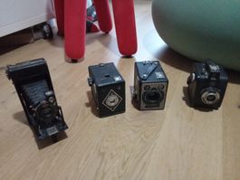 4 antike Fotoapparate Kameras Agfa Brownie Gevabox...