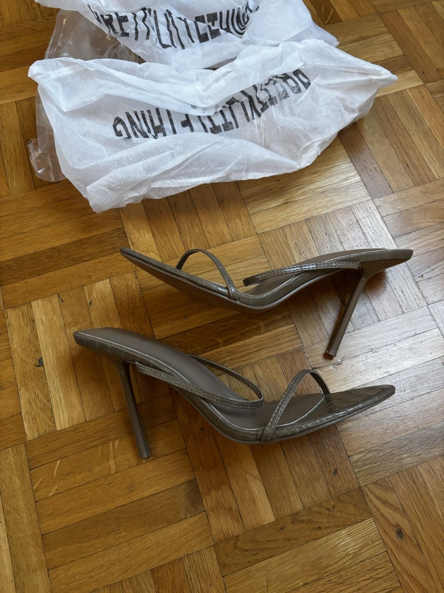 Schuhe für Mädchen: Talons plt – Neu und originalverpackt aus Vouvry von sha_rk5q 2