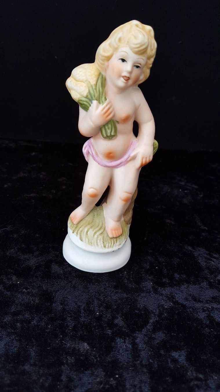 Figuren: Mädchen-Figur – Gebraucht aus Reinach von 3Guggerli