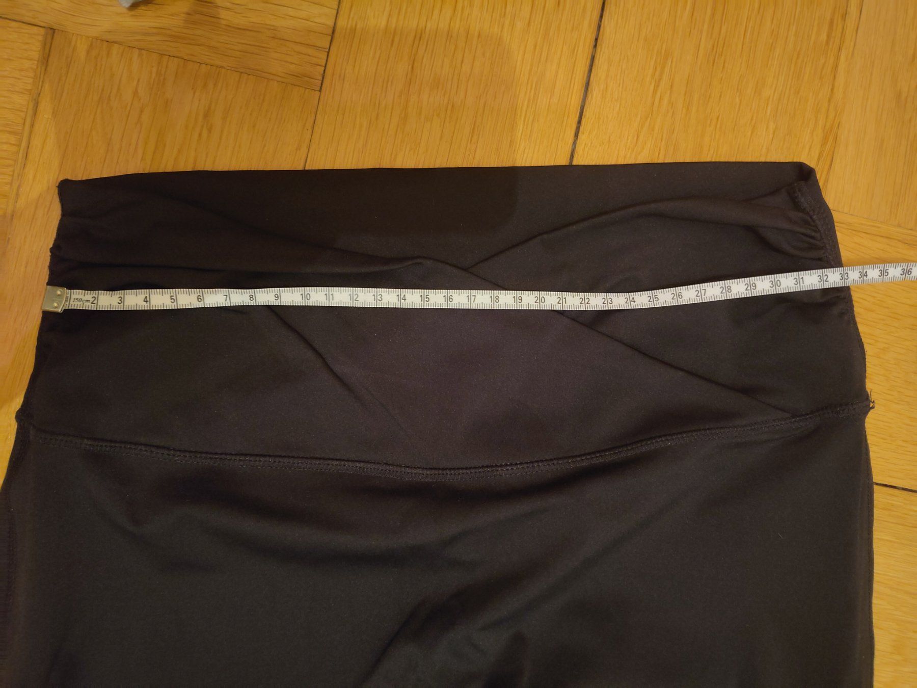 Leggings: Sporthose – Gebraucht aus Bern von Linii 1