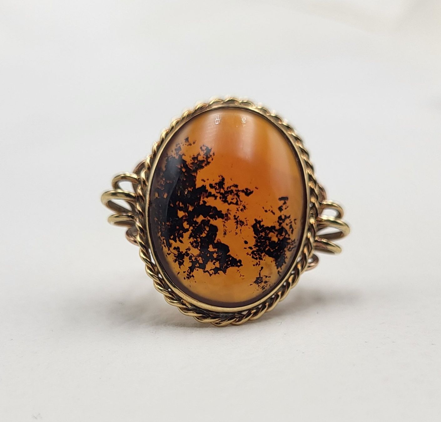 Anelli: Gold Ring 585 Mit Stein – Usato da Wald ZH venduto da Dasilver