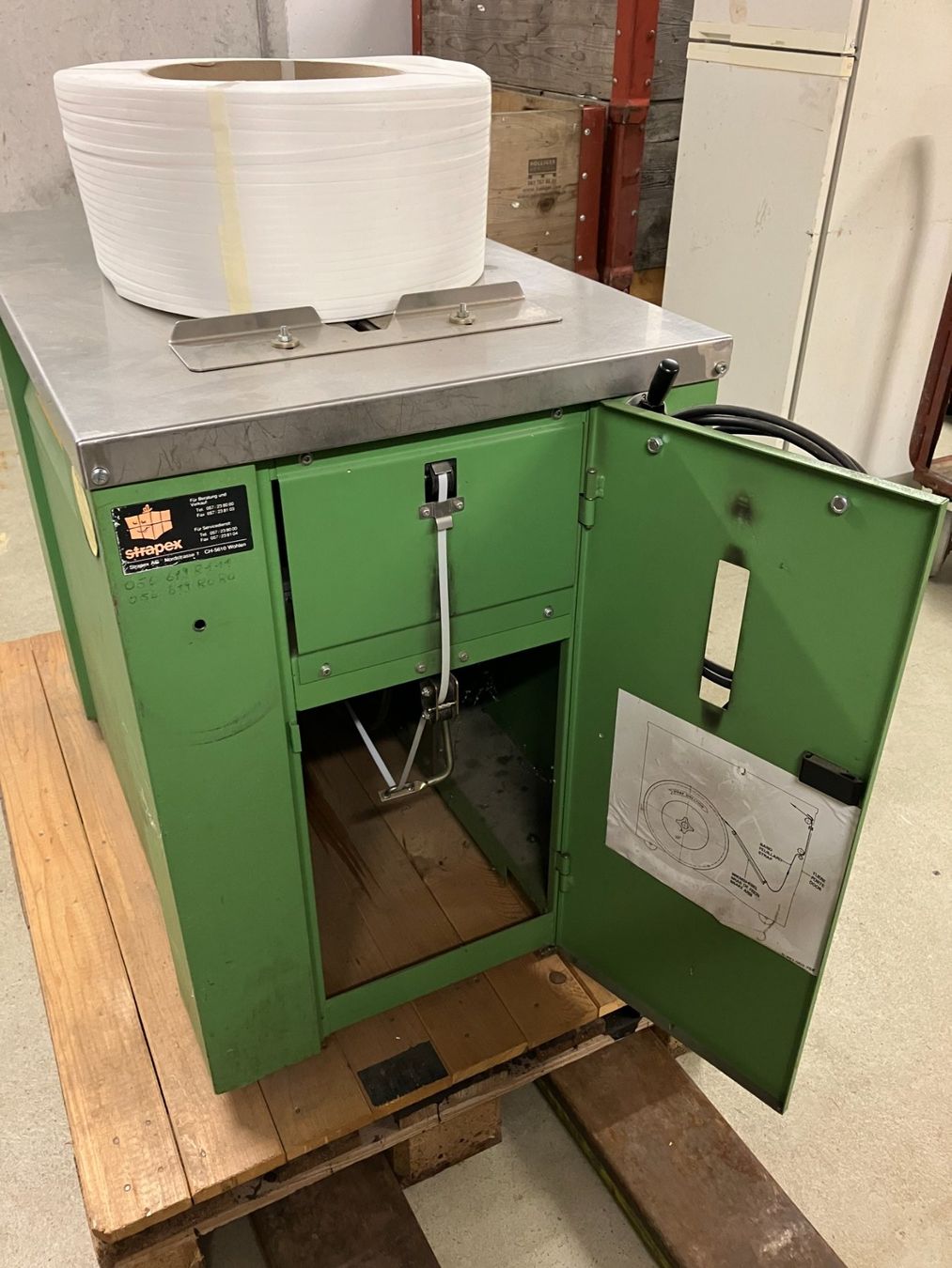 Strapex Machines à relier: Strapex Bindemaschine – Défectueux à Biberstein par biberschloss 6
