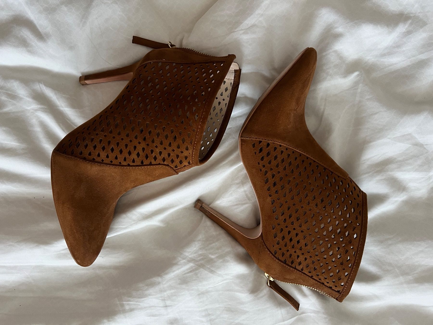 Zara Damenschuhe: Zara Basic high heels – Gebraucht aus Wallisellen von lim_27r2 1