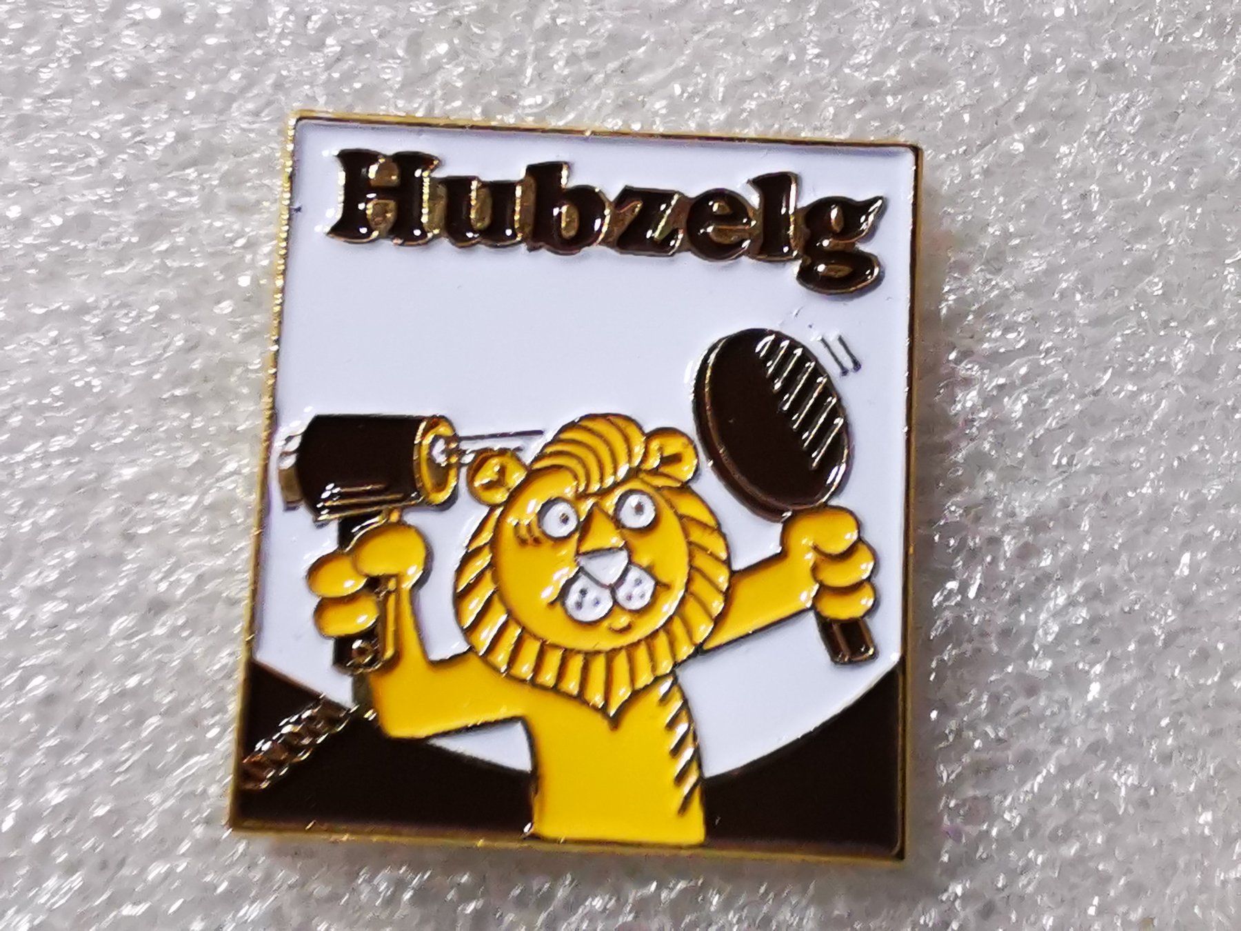 Placchette & Badge: Ansteckpin 137: Hubzelg – Usato da Oppligen venduto da Pin-Fall-Shop