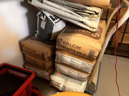 Zement Holcim Robusto 4R-S 6x25kg neue Säcke