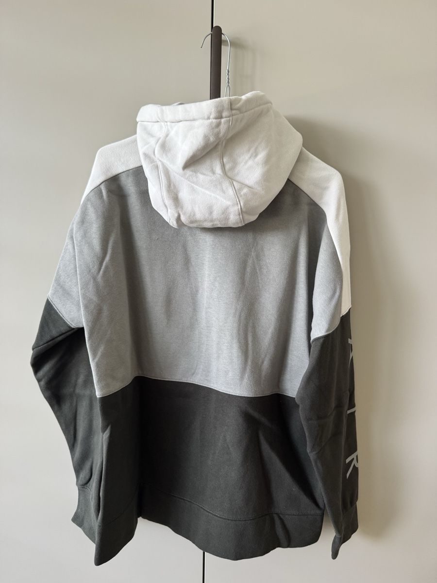 Nike Giacche: Nike Air Jacket – Usato da Châtel-St-Denis venduto da Lou_Hock 2