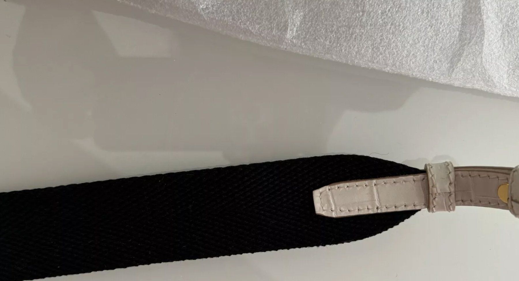 Bally Altro in  Abbigliamento & Accessori: Bally Taschen Gurt Extra Strap Leder Schwarz/weiss 110cm – Nuovo e nell'imballaggio originale da Volketswil venduto da praxis12 2