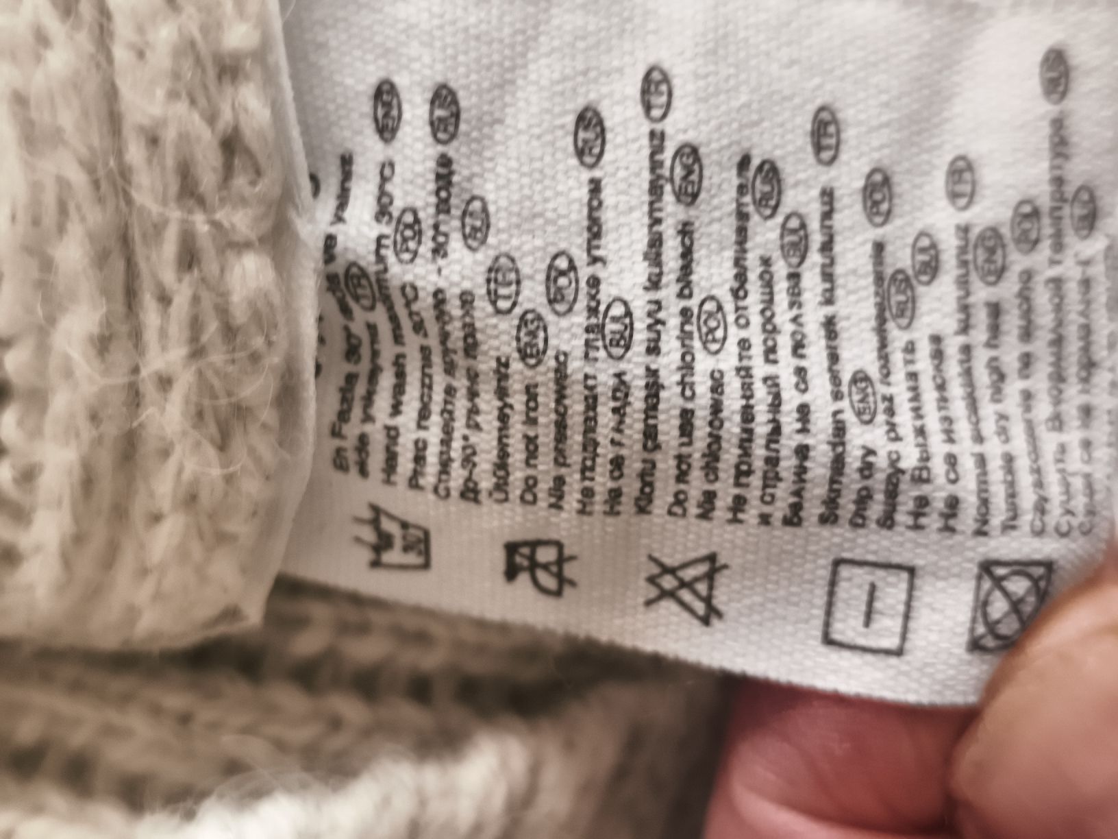 Maglioni & Felpe: Herren Pullover Devir Reissverschluss beige Grösse M(A69) – Usato da Künten venduto da Schnaepplihuus 5