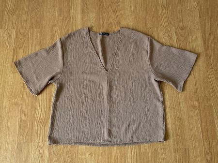 ZARA Fliessendes Shirt Beige