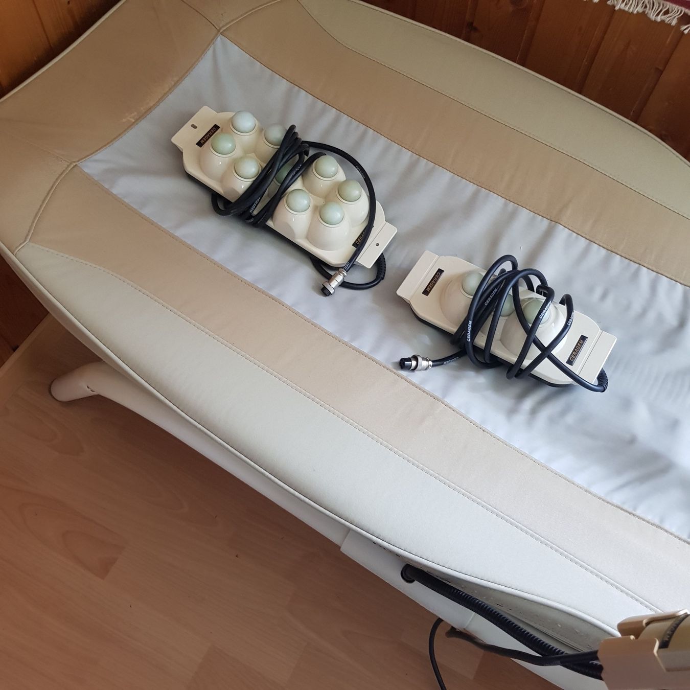 Ceragem Massagegeräte: Ceragem, Massageliege – Gebraucht aus Böbikon von morgenstern77 2