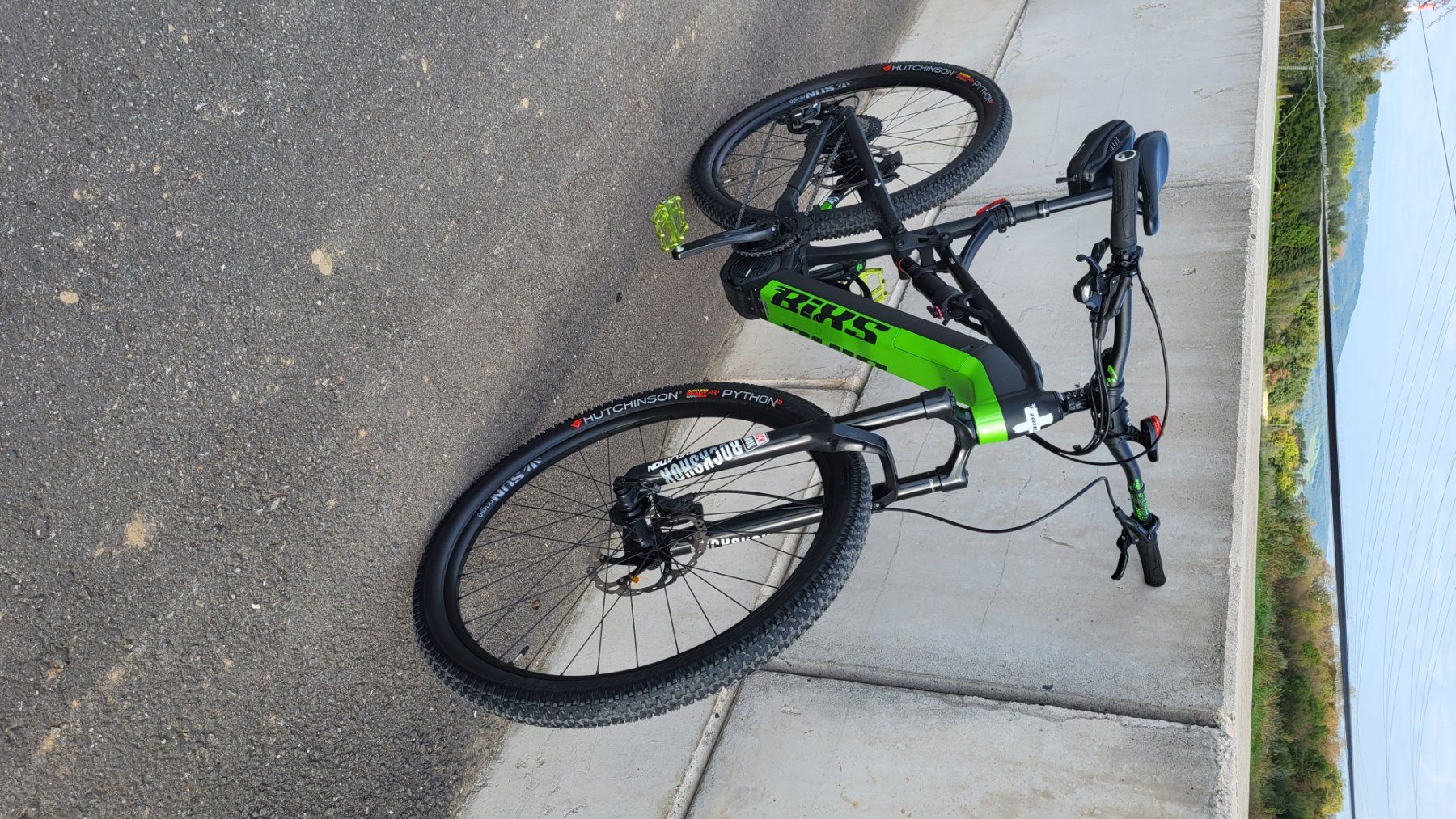 Bixs Biciclette: E bike Bixs sign e 24 GR. L – Usato da Niederlenz venduto da 4dziu 4