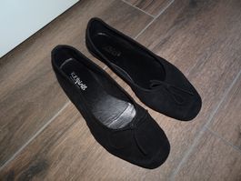 Ballerines Régins noires, élégantes T36