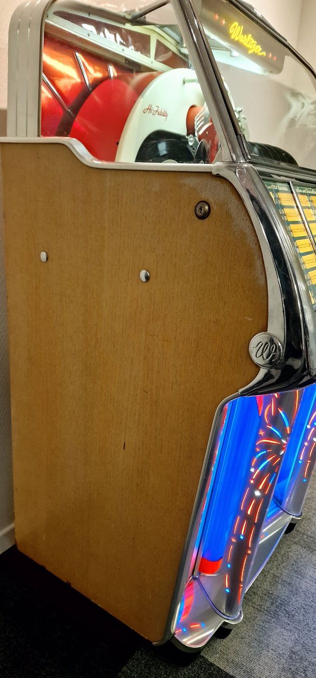 Wurlitzer Musiktruhen: Musikbox Jukebox Wurlitzer 1800 – Gebraucht aus Geroldswil von jukeman 2