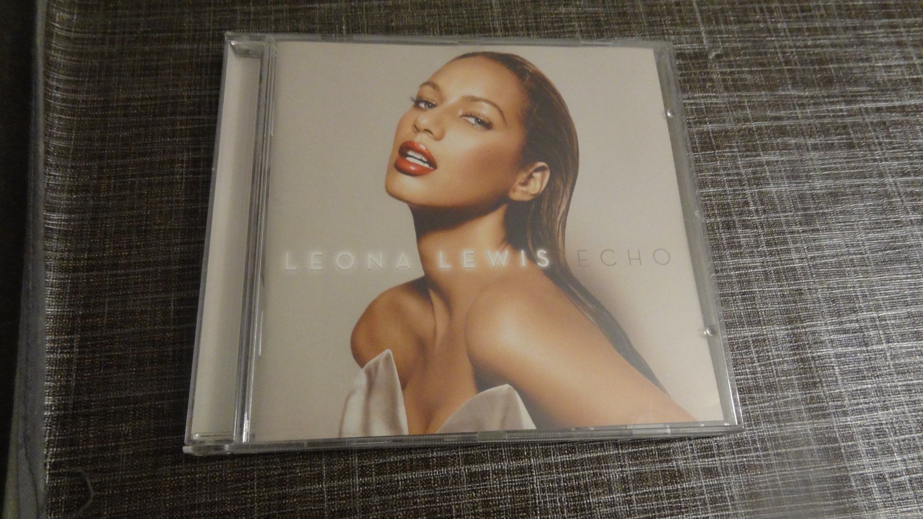 CD: Leona Lewis - Echo CD – Usato da Olten venduto da Disc-Ausverkauf