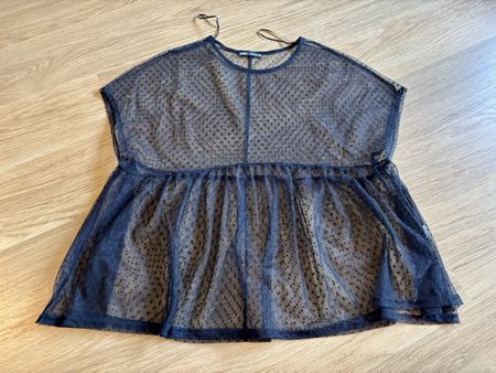 Zara Top, schwarz, Mesh, getupft