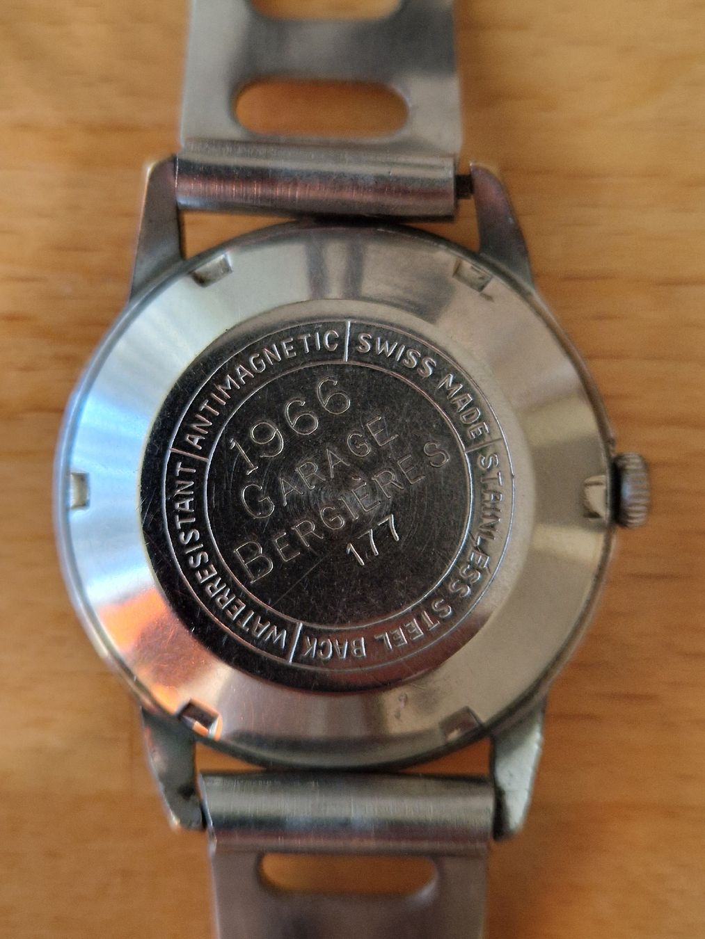 Uhren: Vintage "Helfora" Swiss Made Automatic Uhr – Gebraucht aus Bern von Ak1917 2